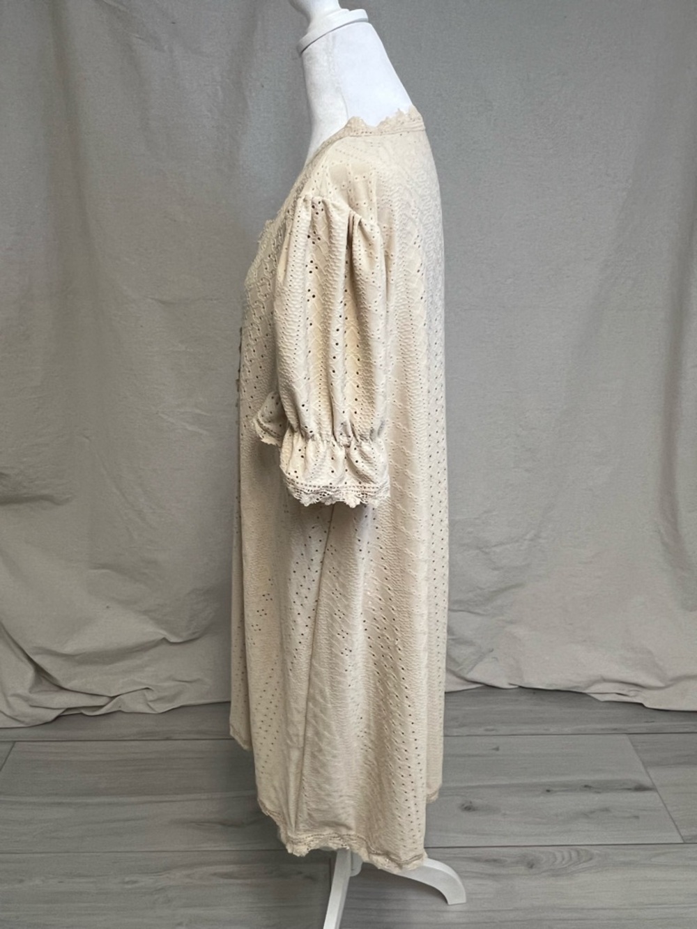Cottagecore Cream Eyelet Lace V-Neck Cotton Dress Coquette Coastal Cowgirl - Picture 3 of 7